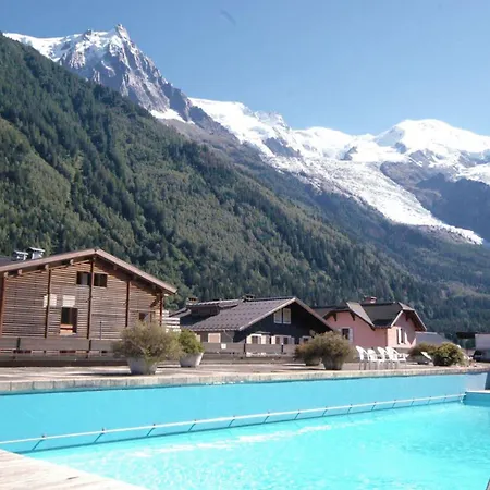 Modern With Mont Blanc View And Pool Apartment *